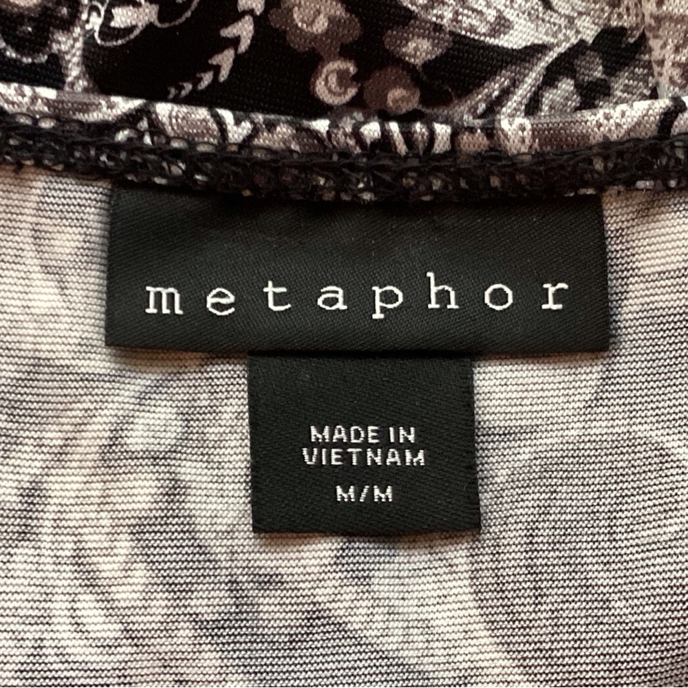 Hi-LO PAISLEY SLEEVELESS BLACK & WHITE STRETCHY V-NECK DRESS by Metaphor Sz. M - Picture 9 of 9